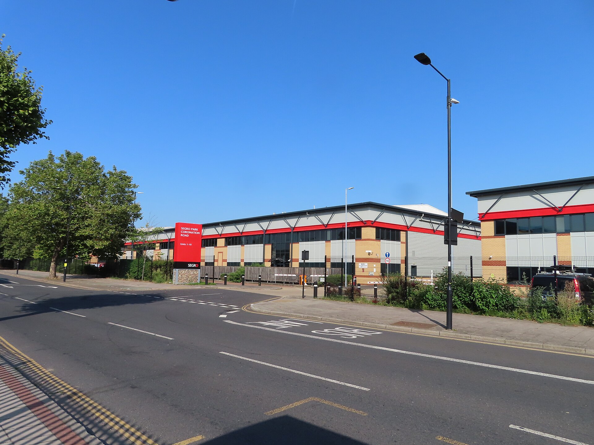 Prologis Challenges SEGRO Forecasts as £13.5 Billion Takeover Deadline Approaches